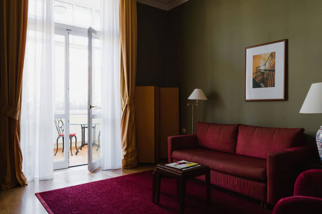 Roomslide Premium Apartment - Hotel Louisa's Place